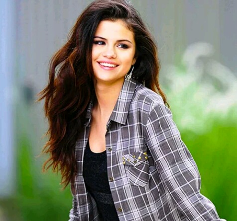 beautiful picture of Selena Gomez